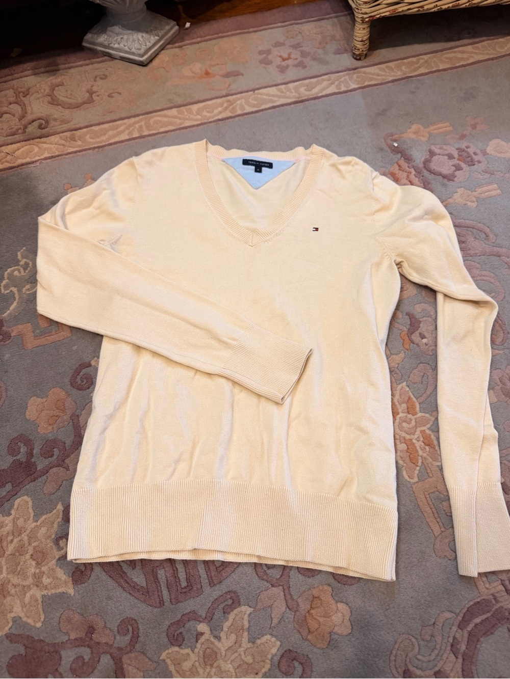 Tommy Hilfiger Light Cream V-Neck Sweater